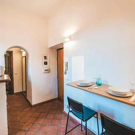 아파트 The Yellow Nest - In Trastevere *