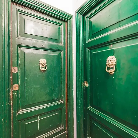 The Yellow Nest - In Trastevere * 로마