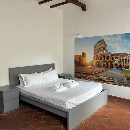 The Yellow Nest - In Trastevere * 로마